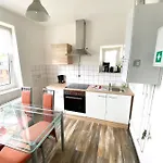 Ruhige 3-Zimmerwohnung Im Norden Bremens Fuer Monteure Und Geschaeftsreisende